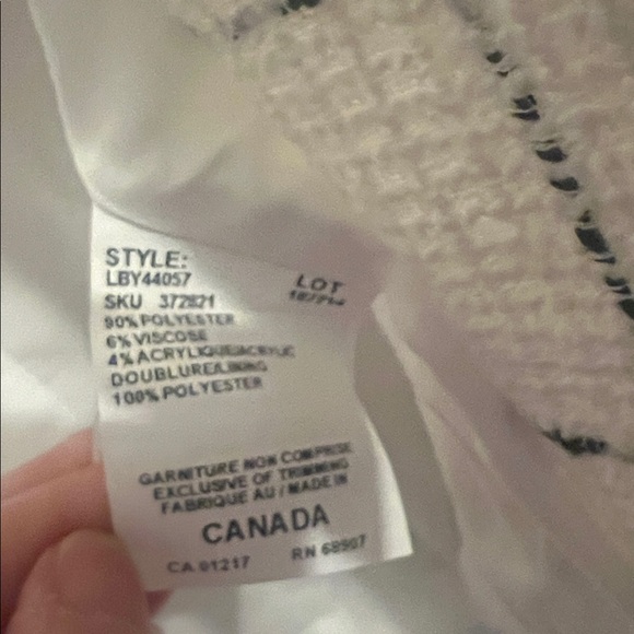 Le Chateau Open Front Tweed Blazer White Black Windowpane Medium New with Tags - Picture 6 of 8